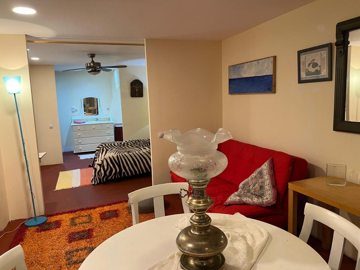 Apartamento Abierto Con Patio Matadepera Exterior foto